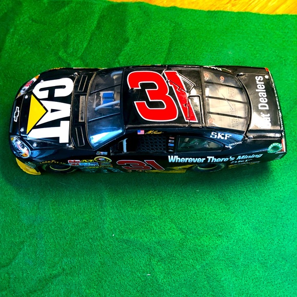 CAT diecast Racing car - Picture 1 of 3